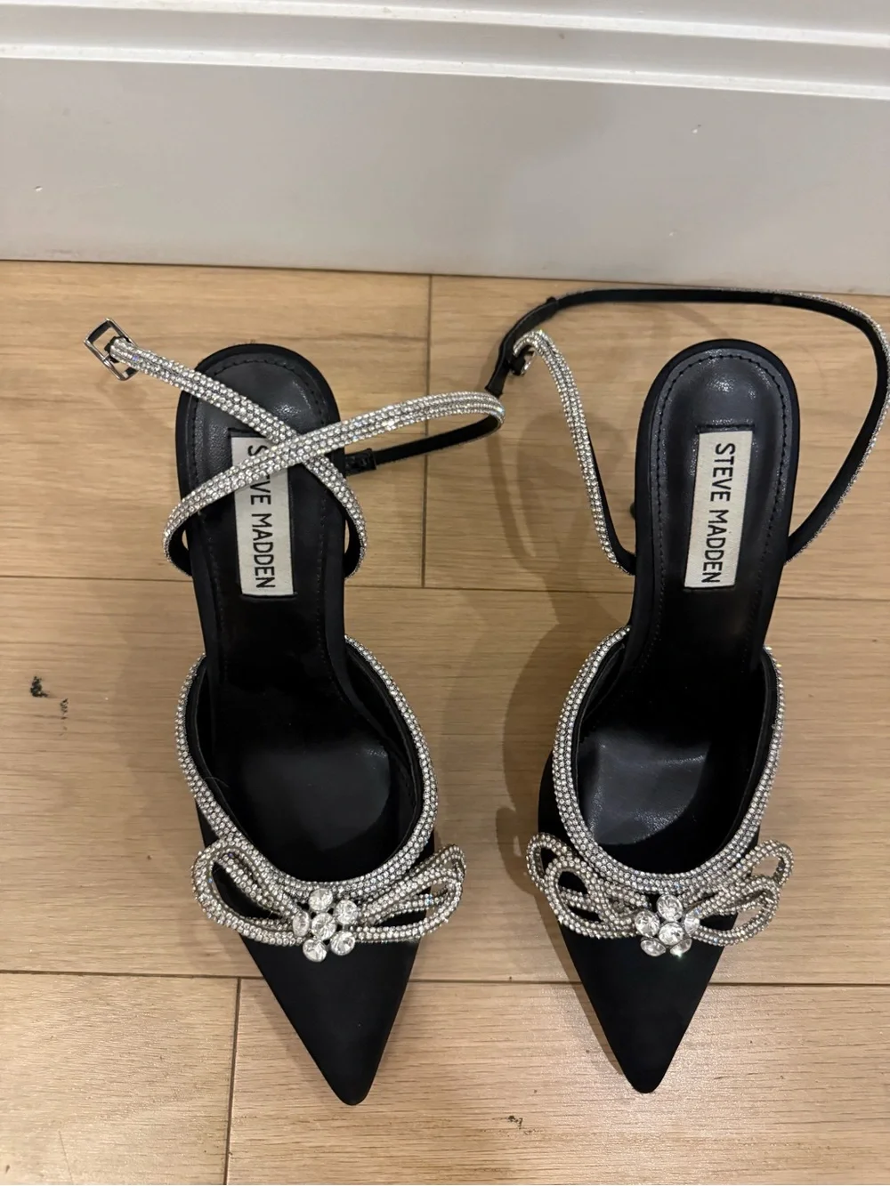 Steve Madden Black Pointed Slingback Heels with Rhinestone Bow